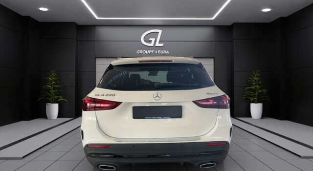 MERCEDES-BENZ GLA 220 4Matic 8G-DCT