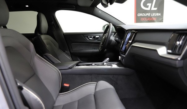 VOLVO V60 CC B5 Ultimate AWD