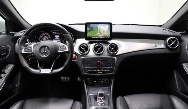 MERCEDES-BENZ GLA 45 AMG 4Matic