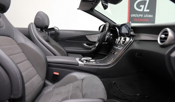 MERCEDES-BENZ C 200 AMG Line 4Matic