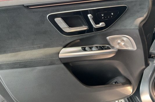 MERCEDES-BENZ EQE SUV AMG 43 4 Matic