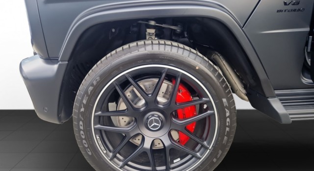MERCEDES-BENZ G 63 AMG 9G-Tronic