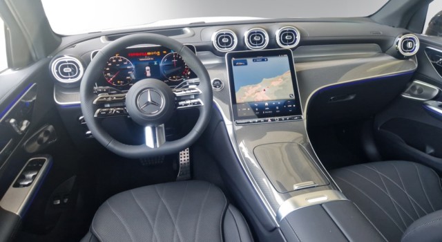 MERCEDES-BENZ GLC 300 e 4M EQ Star