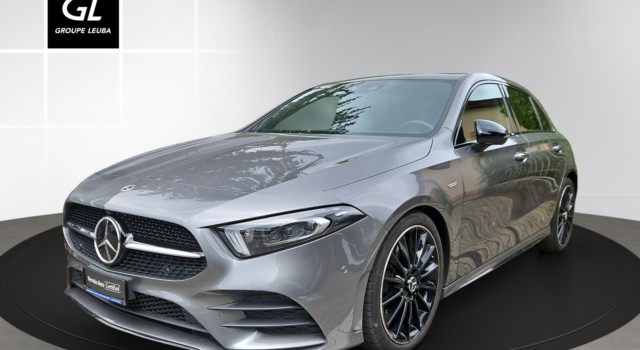 MERCEDES-BENZ A 250 AMG Line 4Matic