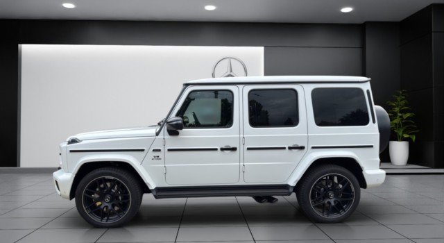 MERCEDES-BENZ G 63 AMG 9G-Tronic