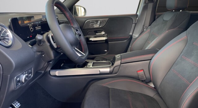 MERCEDES-BENZ GLB 250 4Matic 8G-Tronic