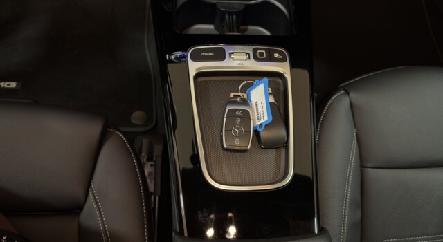 MERCEDES-BENZ CLA 250 4Matic 8G-DCT