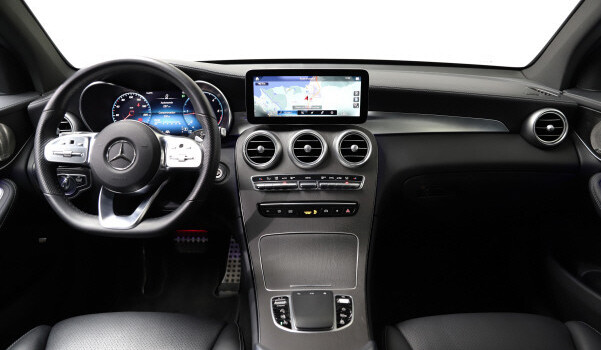 MERCEDES-BENZ GLC 220 d AMG Line 4Matic 9G-Tronic