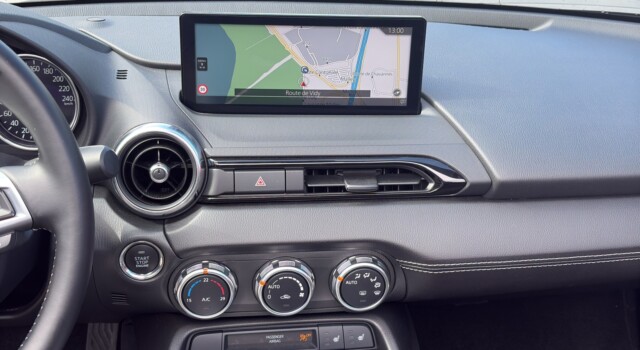 MAZDA MX-5 Skyactiv-G 184 Exclusive-line