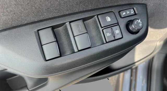 MAZDA 2 Hybrid Exclusive-line