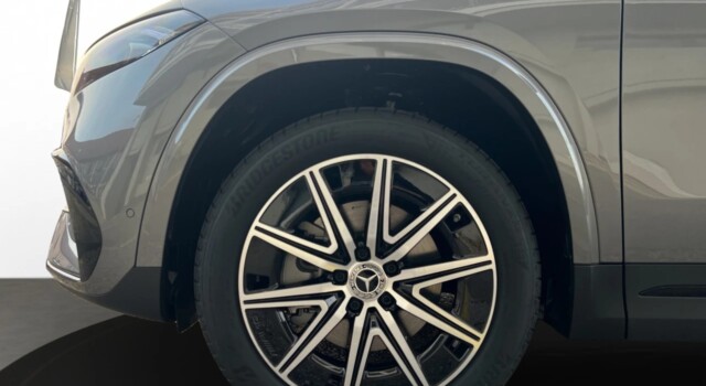 MERCEDES-BENZ EQA 350 66,5 kWh 4Matic Excellence