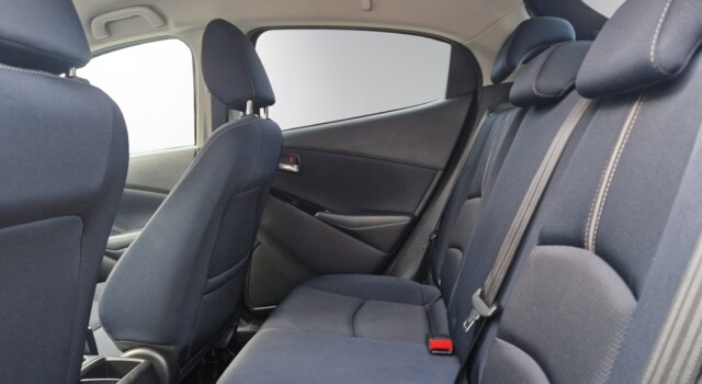 MAZDA 2 SKYACTIV-G 90 Mild Hybrid Revolution