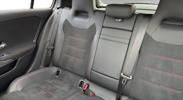 MERCEDES-BENZ A 250 e 8G-DCT