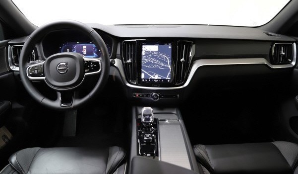 VOLVO V60 CC B5 Ultimate AWD