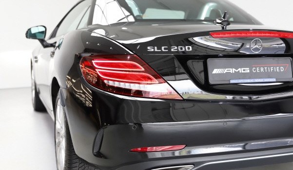 MERCEDES-BENZ SLC 200 AMG Line