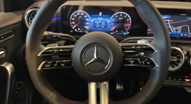 MERCEDES-BENZ CLA 200 CLA Shooting Brake 200 7G-DCT