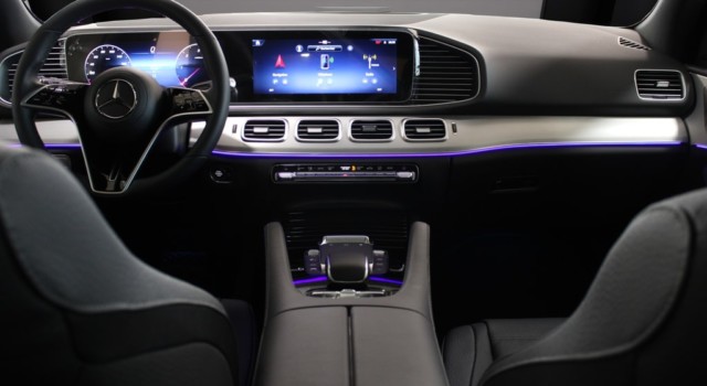 MERCEDES-BENZ GLE 300 d 4Matic 9G-Tronic