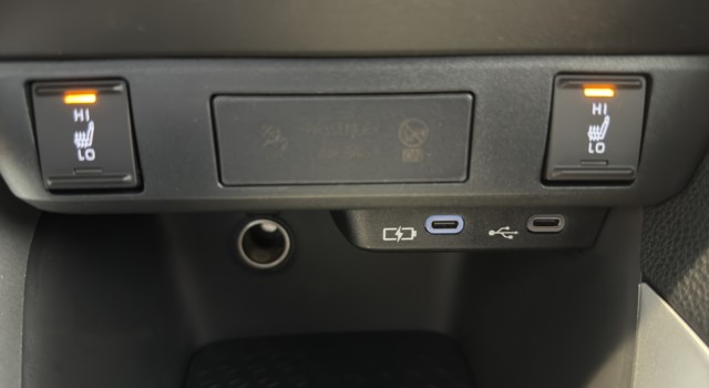 MAZDA 2 Hybrid Exclusive-line