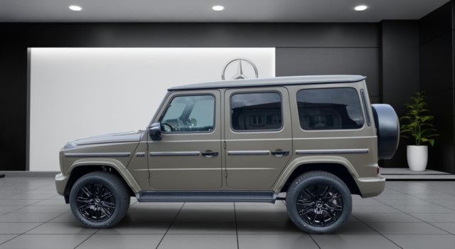 MERCEDES-BENZ G 500 AMG Line 9G-Tronic