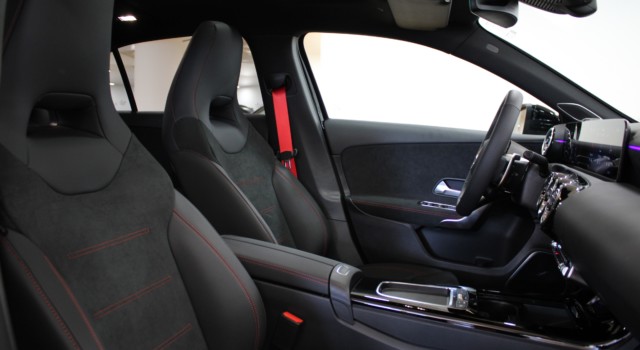 MERCEDES-BENZ A 35 AMG A AMG 35 4Matic 8G-DCT