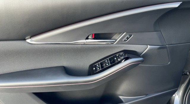 MAZDA CX-30 SKYACTIV-X 186 M Hybrid Homura AWD AT