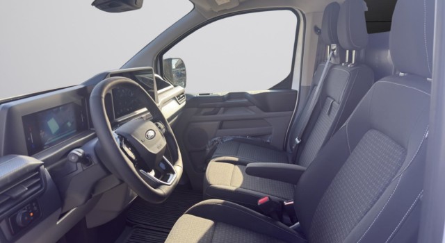 FORD TRANSIT CUSTOM Van 320 L1H1 65kWh Trend