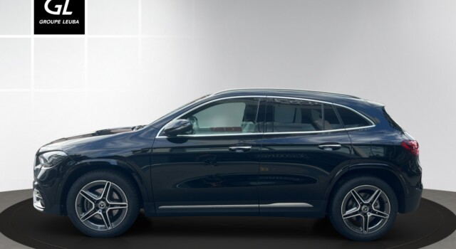 MERCEDES-BENZ GLA 220 4Matic 8G-DCT