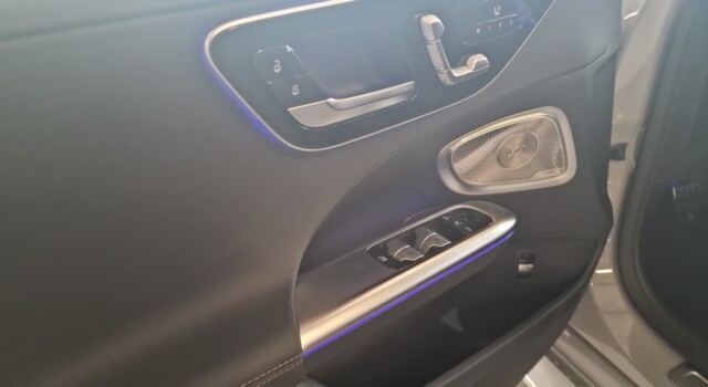 MERCEDES-BENZ C 300 T 4 Matic