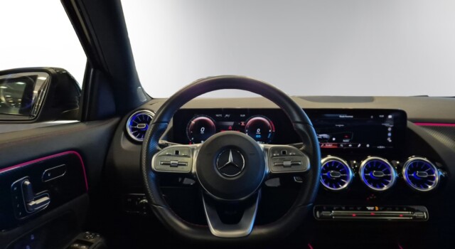 MERCEDES-BENZ GLA 250 e AMG Line 8G-DCT