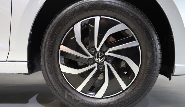 VW POLO 1.0 TSI Life DSG