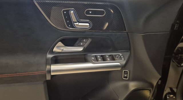 MERCEDES-BENZ B 220 4Matic 8G-DCT