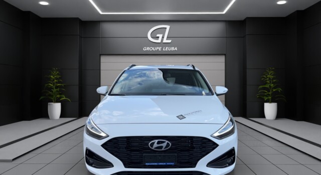 HYUNDAI i30 1.5 T-GDi Amplia 48V MH DCT