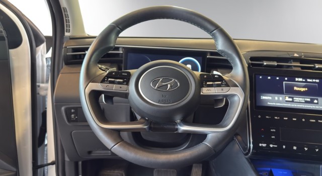 HYUNDAI TUCSON 1.6 HEV Amplia 4WD