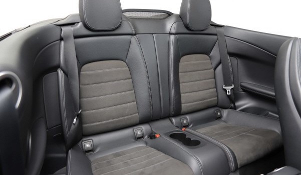 MERCEDES-BENZ C 200 AMG Line 4Matic