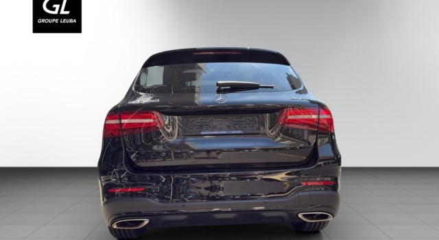 MERCEDES-BENZ GLC 250 AMG Line 4Matic 9G-Tronic