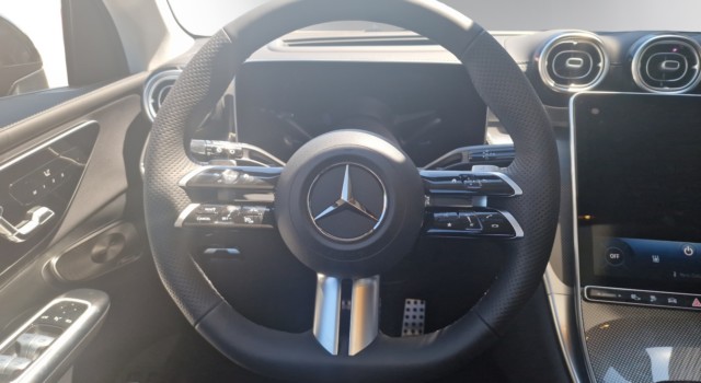 MERCEDES-BENZ GLC 300 e 4M EQ Star
