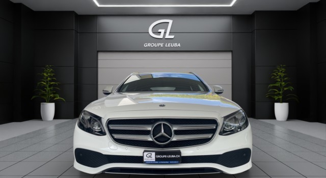 MERCEDES-BENZ E 200 Avantgarde 4 Matic 9G-Tronic