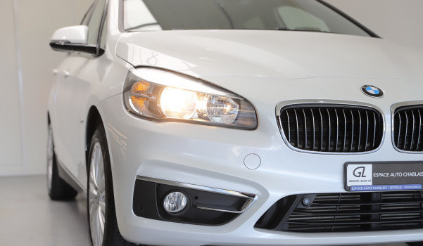 BMW 220 Active Tourer 220d xDrive ActiveTLuxury