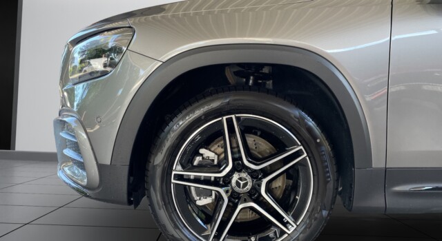 MERCEDES-BENZ GLB 250 4Matic 8G-Tronic