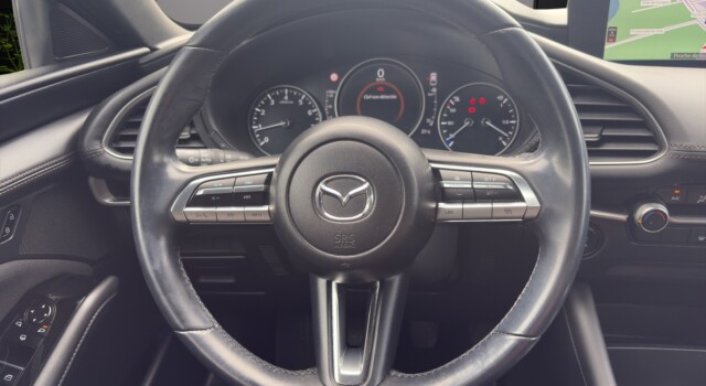 MAZDA 3 HB G 122 Ambition