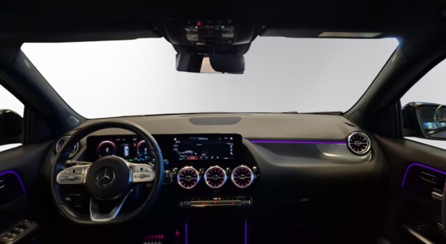 MERCEDES-BENZ GLA 250 e AMG Line 8G-DCT
