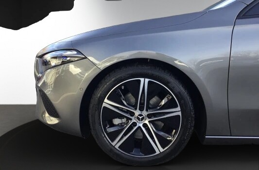 MERCEDES-BENZ A 220 4Matic 8G-DCT