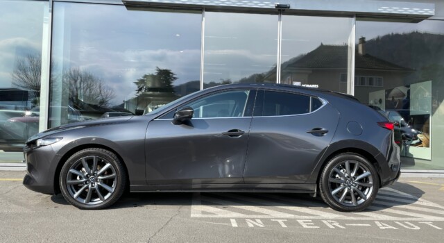 MAZDA 3 Hatchback SKYACTIV-X M Hybrid 186 AWD Takumi Automat