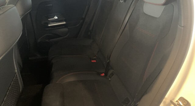 MERCEDES-BENZ GLA 220 4Matic 8G-DCT