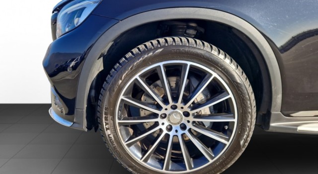 MERCEDES-BENZ GLC 250 AMG Line 4Matic