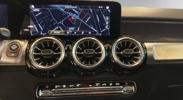 MERCEDES-BENZ GLB 220 d AMG Line 4 MAT.