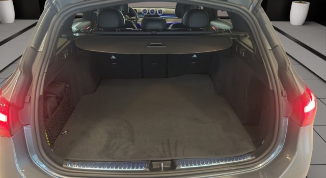 MERCEDES-BENZ C 220 d T 4 Matic Swiss Star