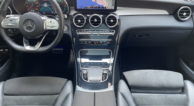 MERCEDES-BENZ GLC 300 e AMG Line Plus 4Matic 9G-Tronic