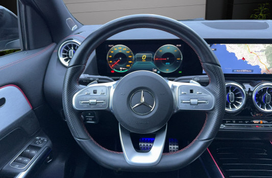 MERCEDES-BENZ EQA 250 AMG Line AMG Line