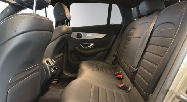 MERCEDES-BENZ EQC 400 AMG Line 4Matic